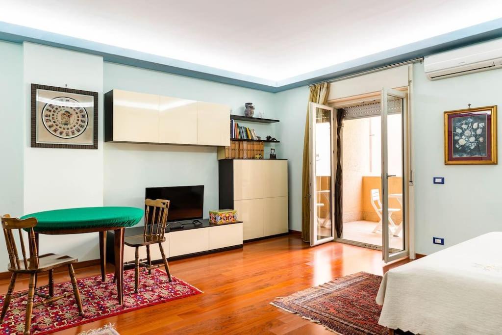 Old Style - Boutique With Terrace In Center Apartment Palermo